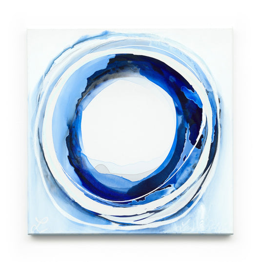 Dive|blue|cobalt|water|circle|orb|organic|fluid|cell|life|tide|Lara Scolari|Australia